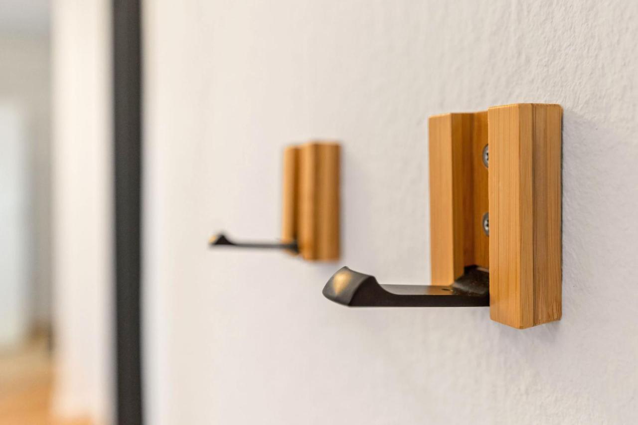 Neues Zentrales Apartment,10 Betten,vollmoebliert, Wifi Appartement Berlijn