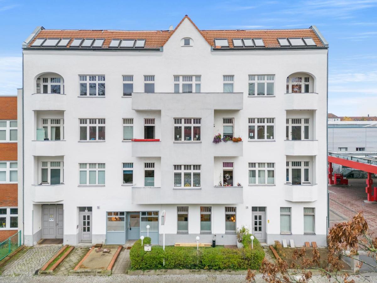 Appartement Neues Zentrales Apartment,10 Betten,vollmoebliert, Wifi